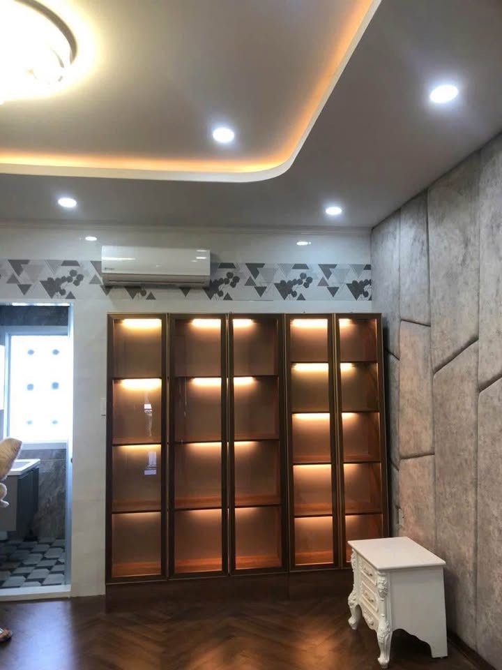 Nhà 3 tầng tại KĐT Sinh Thái Hòa Xuân, 100m² giá 8 tỷ - Sẵn sàng vào ở ngay!