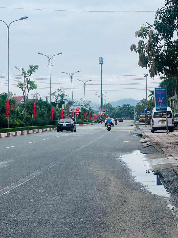 Đất nền góc 2 mặt tiền Phường Hà Huy Tập 146m² giá 2,4 tỷ - Cơ hội đầu tư hiếm có!