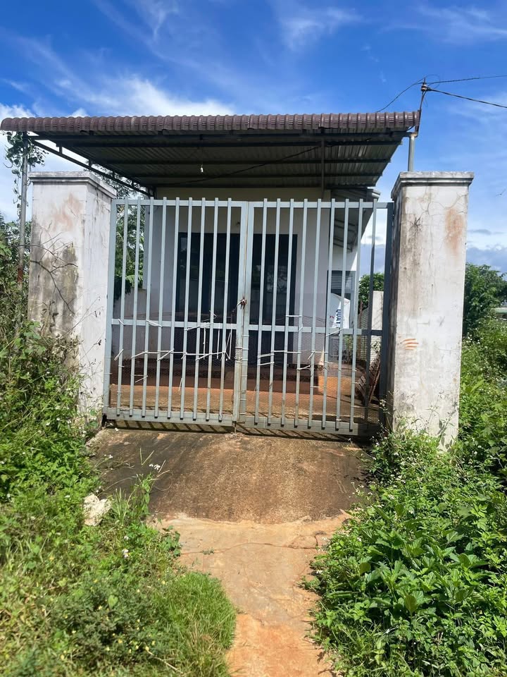 Nhà riêng tại xã Cư Huê, Ea Kar 140m² giá 899 triệu - Dân cư thân thiện!