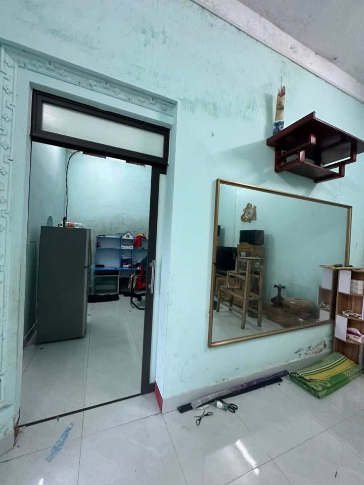 Nhà vườn Phố Lu 400m² giá 950 triệu - Cơ hội không thể bỏ lỡ!