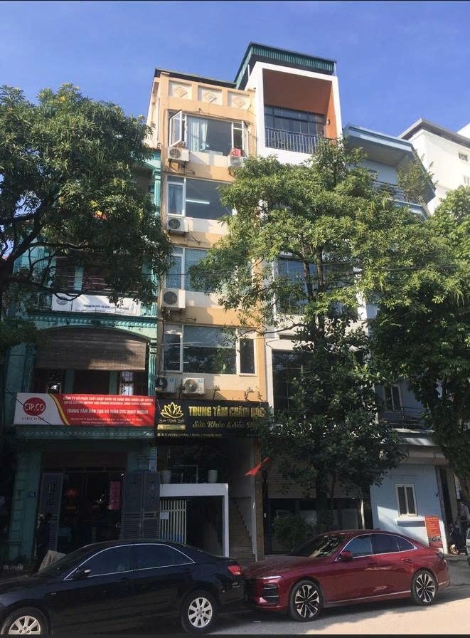 Cho thuê văn phòng 65m² tại 73 Đặng Xuân Bảng, Hoàng Mai - Giá chỉ 6 triệu/tháng!