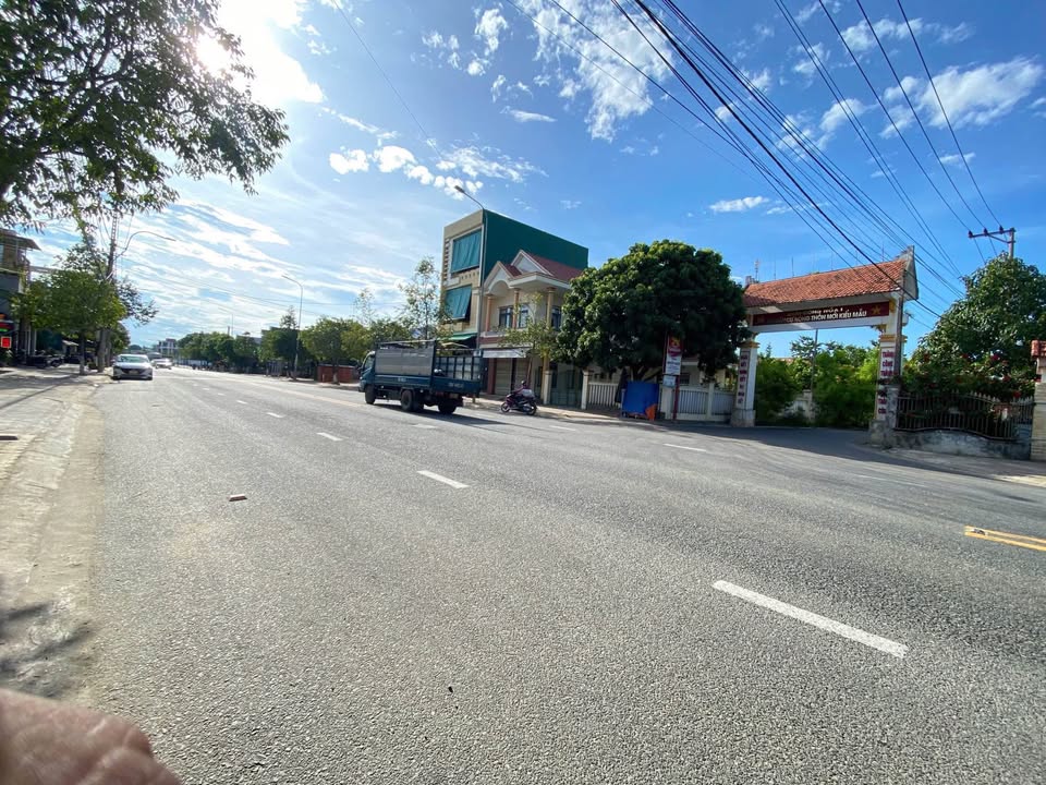 Đất nền KDC Cộng Hòa 1 Tịnh Ấn Tây 120m² giá 900 triệu - Cơ hội đầu tư hấp dẫn!