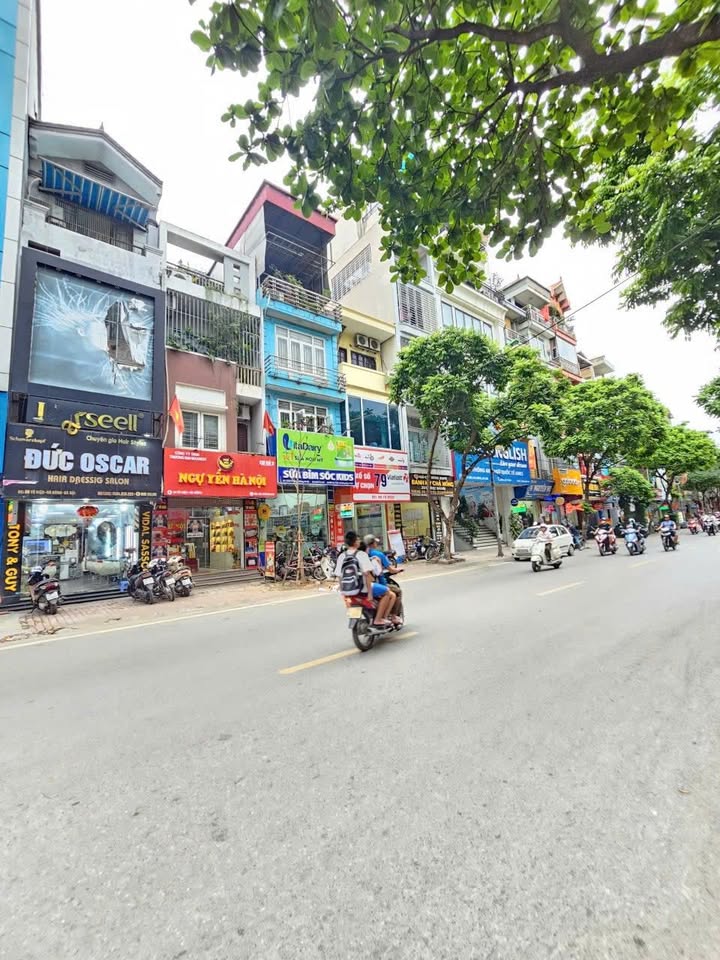 Nhà mặt phố Tô Hiệu, Cầu Giấy, 52m² - Kinh doanh đỉnh cao, sổ đỏ chính chủ!
