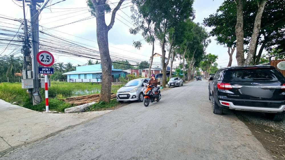 Đất mặt tiền đường Trần Văn Hiển, phường Trung An, 70m² giá 2 tỷ - Đầu tư sinh lời lý tưởng!