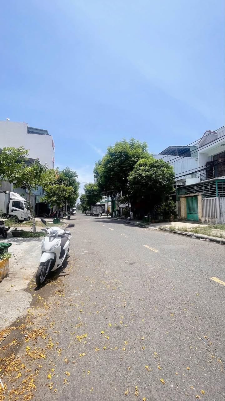 Nhà cấp 4 đẹp mặt tiền đường Hồ Sỹ Phấn, Đà Nẵng - 118m² chỉ 7.3 tỷ!