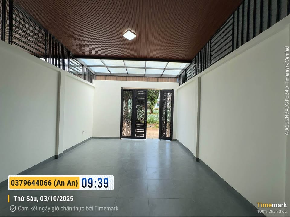 Nhà hẻm Lý Nam Đế Pleiku 130m² giá 2.6 tỷ - Vị trí đắc địa, tiện nghi đầy đủ!