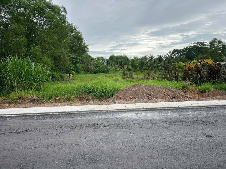 Đất mặt tiền ấp Bình Lợi, Long An 273m² giá chỉ 2.25 tỷ - Sổ hồng riêng chính chủ!