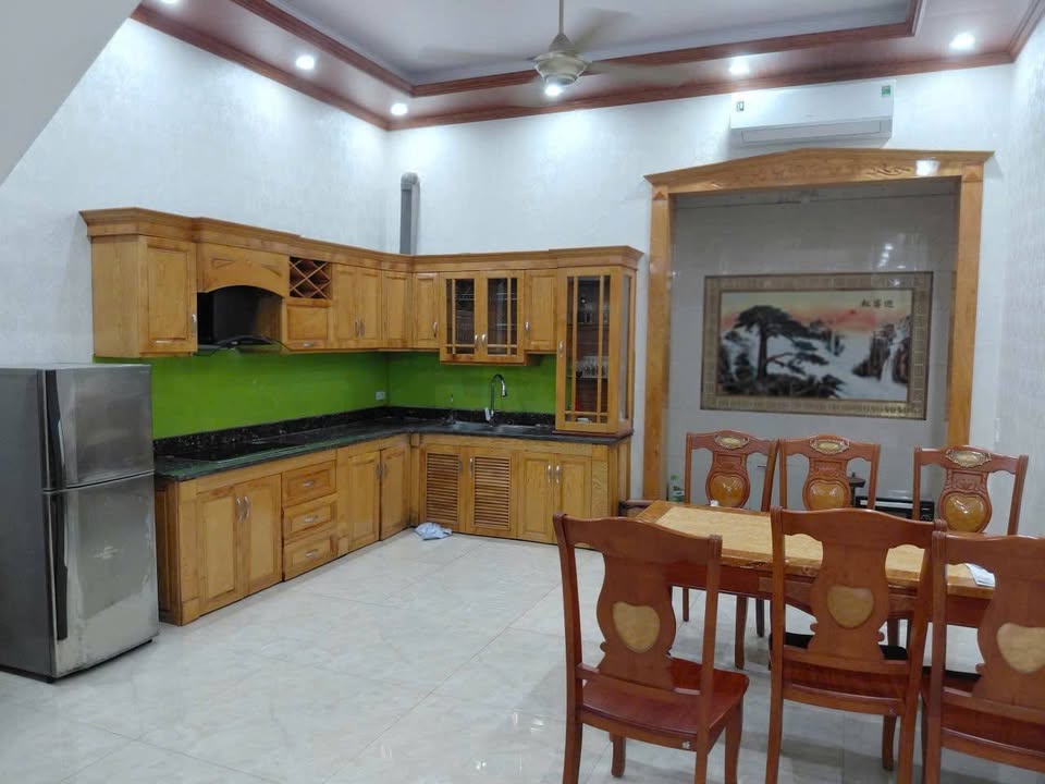 Nhà cho thuê 3 tầng tại Võ Cường, Bắc Ninh, 92m² - Vị trí trung tâm thuận lợi!