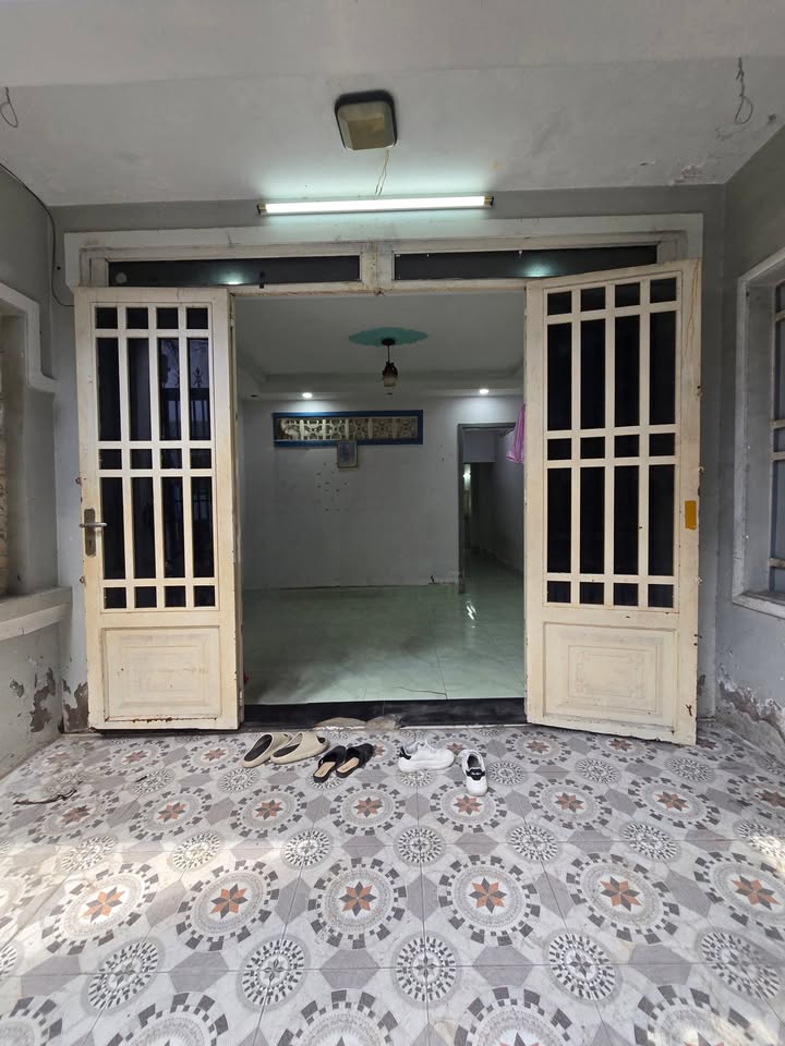 Nhà bán quận 7, phường Phú Mỹ 48m² giá 3 tỷ - Chính chủ, sổ hồng đầy đủ!