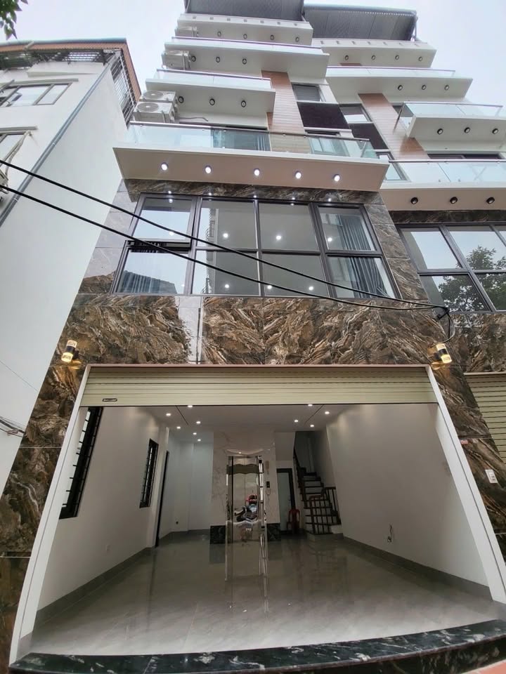 Nhà phố Xuân Đỉnh 40m² giá 10 tỷ - Lô góc thoáng mát, sát chợ đầu mối!