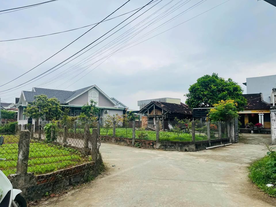 Đất nền đẹp tại xã Tịnh Long, Quảng Ngãi 152,1m² - Sổ đỏ chính chủ, giá thỏa thuận!