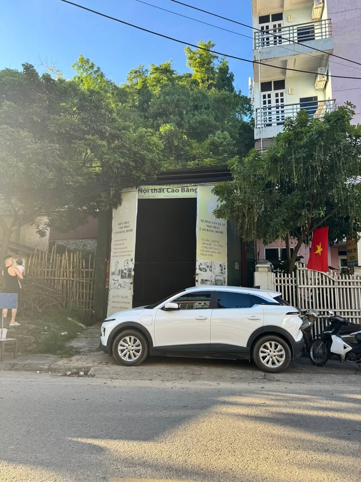 Kho xưởng cho thuê tại Km5, Đề Thám, Cao Bằng - Diện tích 400m², mặt tiền 6m!
