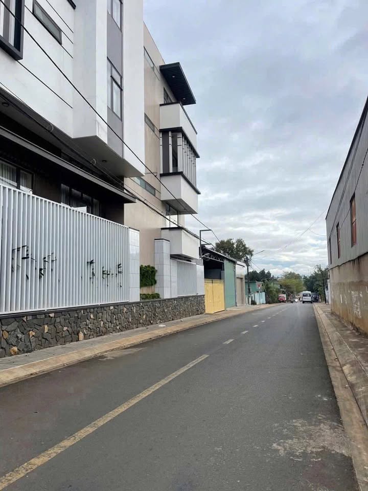 Đất nền hẻm Nguyễn Hữu Thọ, Pleiku 270.1m² giá 2.5 tỷ - Sổ hồng chính chủ!