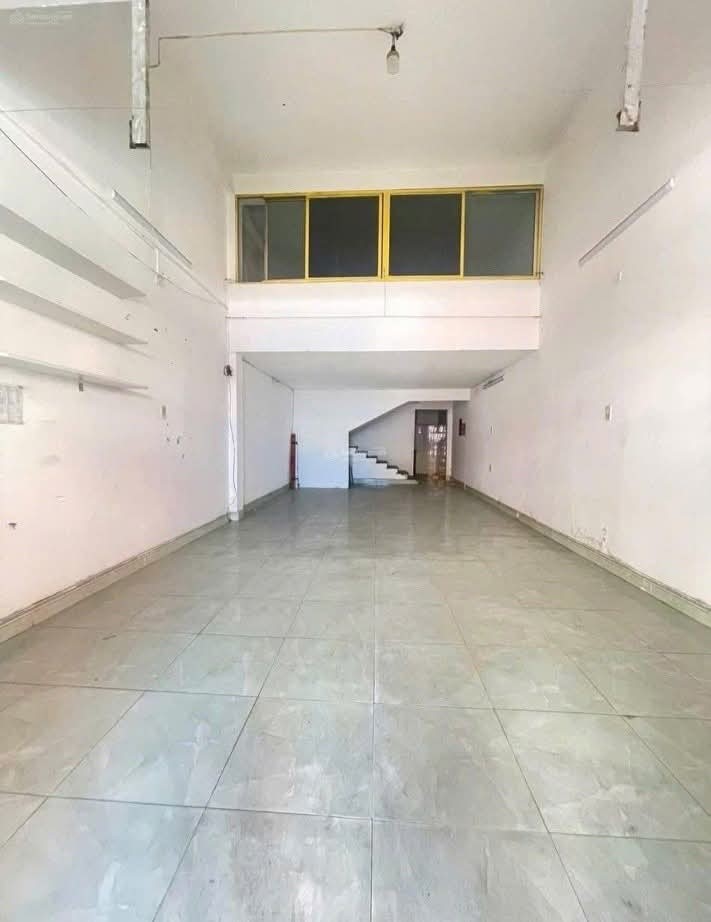 Nhà mặt tiền Lê Độ, Đà Nẵng 65m² giá 15 triệu - Kinh doanh mọi ngành nghề!