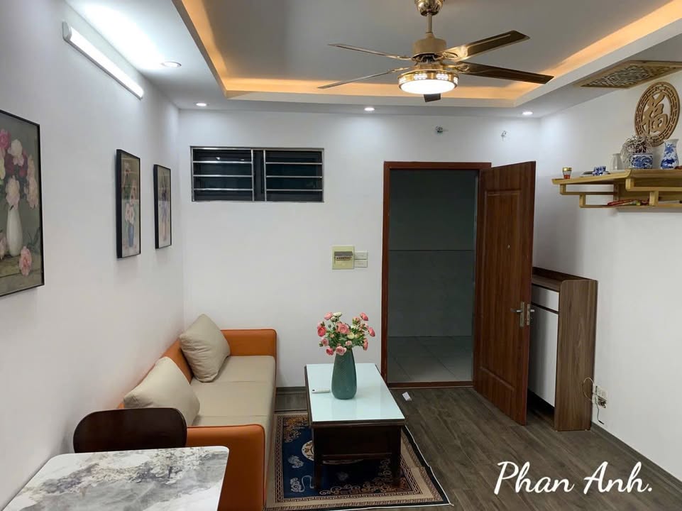 Căn hộ CT12A Kim Văn Kim Lũ 73m² giá 4 tỷ - Nhà đẹp chỉ việc vào ở!