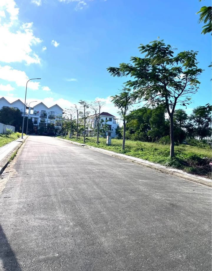 Đất nền 112m² Khu đô thị Royal Park Thừa Thiên Huế giá chỉ 3.6 tỷ - Sổ hồng chính chủ
