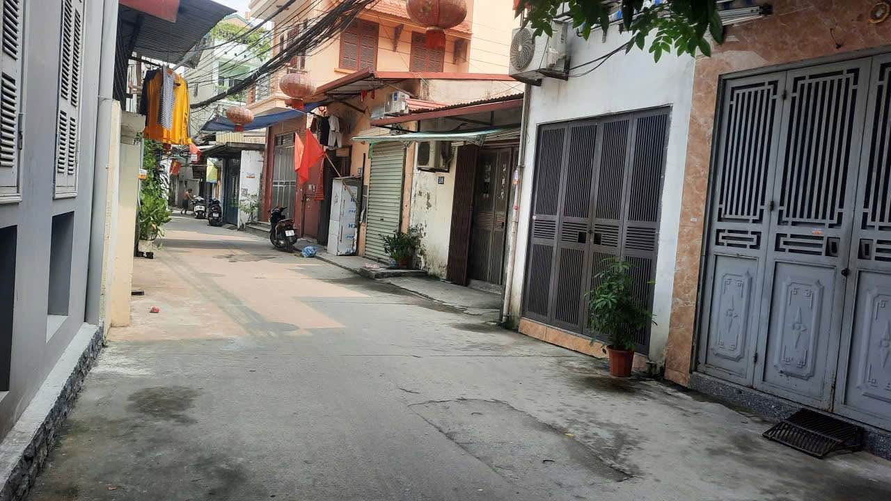 Nhà 44m² Vĩnh Hưng, Hoàng Mai giá 6 tỷ - Khu dân cư sầm uất, tiện ích đầy đủ!