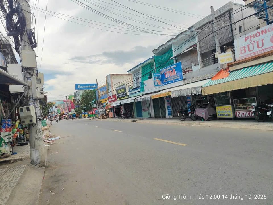 Nhà mặt tiền đường 885, thị trấn Giồng Trôm 105m² - Đầu tư sinh lời ngay!