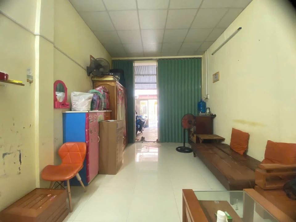 Bán đất tặng nhà cấp 4 hẻm Dã Tượng Vĩnh Nguyên Nha Trang 90m² giá 8.55 tỷ - Vị trí đắc địa sát biển!