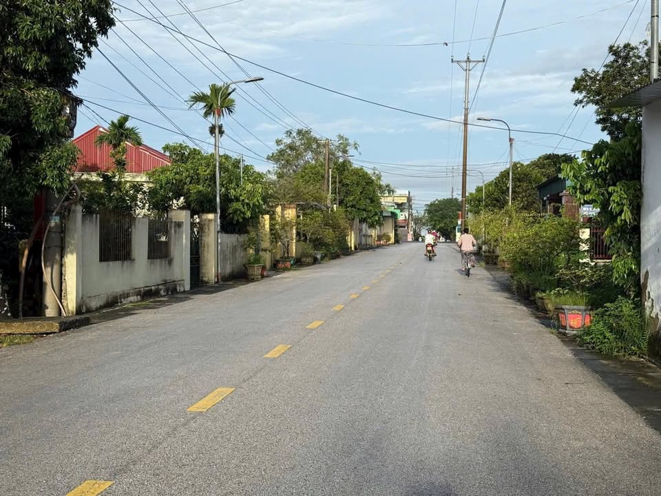 Đất nền đẹp đường 16m xã Quảng Lưu, Sầm Sơn, Thanh Hóa 184m² - Giá chỉ 1.4 tỷ!