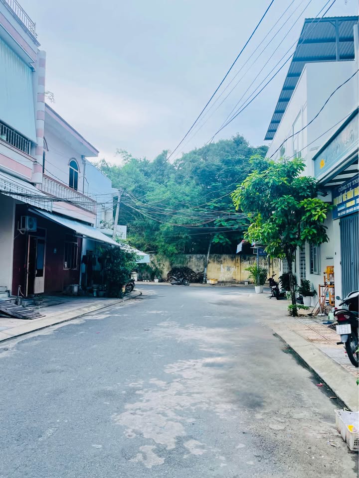 Nhà cấp 4 Vĩnh Nguyên 76.7m² giá 5.95 tỷ - Đường nhựa rộng 10m