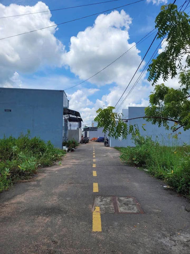 Đất Phong Nẫm 91.5m² giá 640 triệu - Mặt tiền đường nhựa, khu dân cư sầm uất!