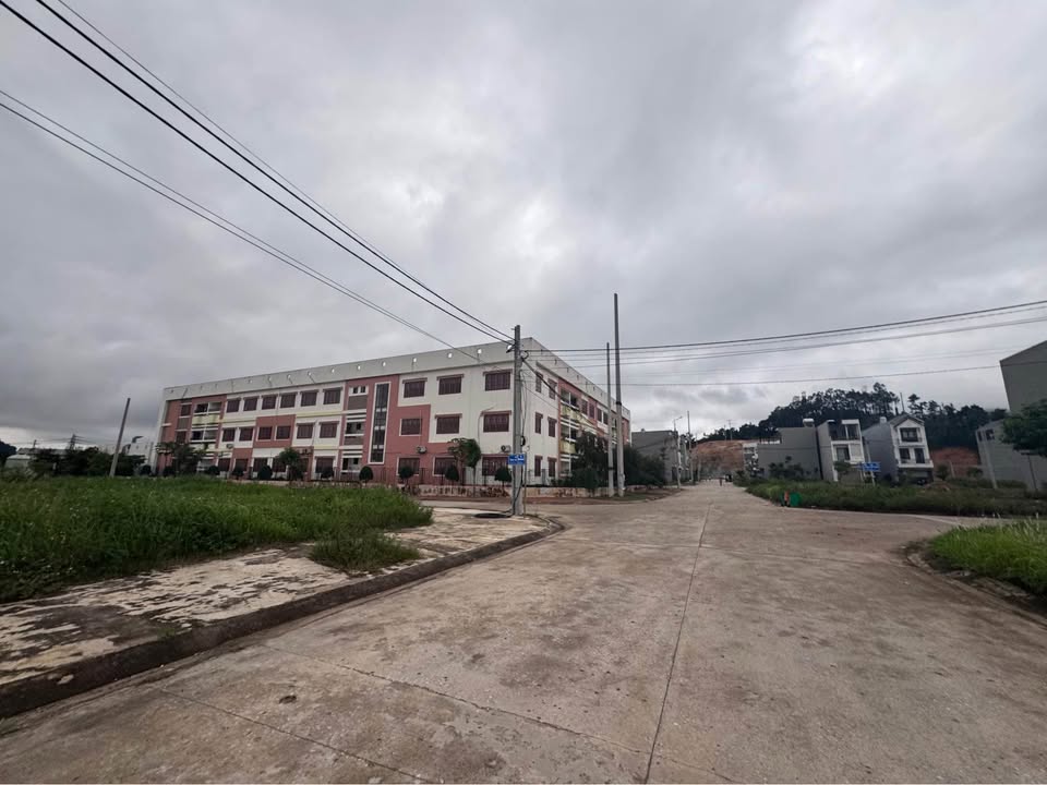 Đất nền lô góc Nam Hoàng Đồng, Lạng Sơn 94m² giá 3.4 tỷ - Cơ hội đầu tư tuyệt vời!