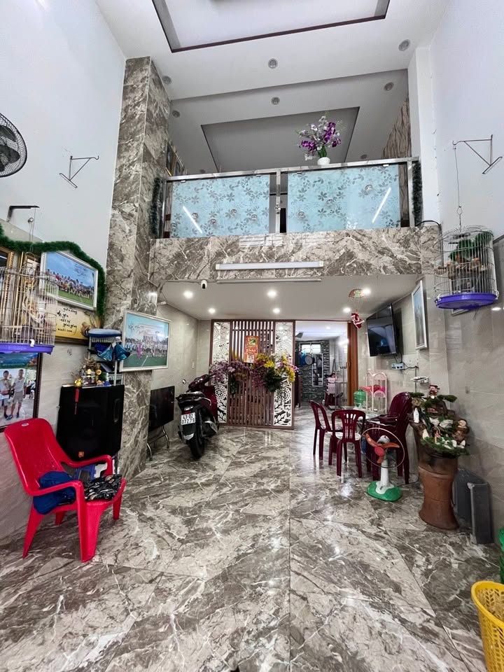 Bán nhà mặt tiền Trần Cao Vân 50m² giá 9.3 tỷ - Vị trí đắc địa, tiềm năng lớn!