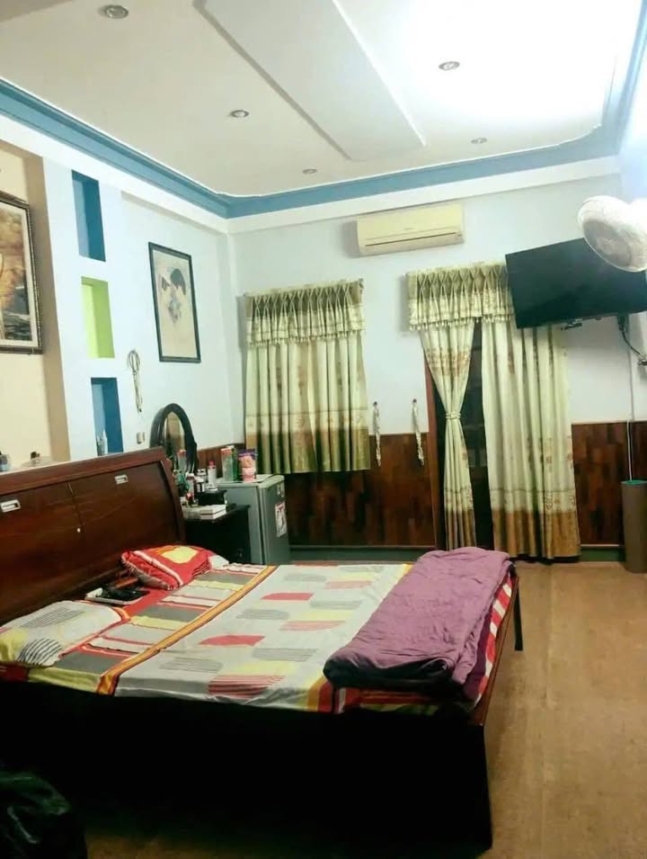 Nhà mặt tiền Kiên Cố Nguyễn Văn Cừ 80m² giá 6 tỷ - Gần biển và chợ