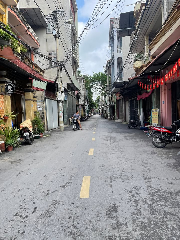 Đất nền kinh doanh tại Đồng Kỵ, Từ Sơn, Bắc Ninh - 51m², giá thỏa thuận!