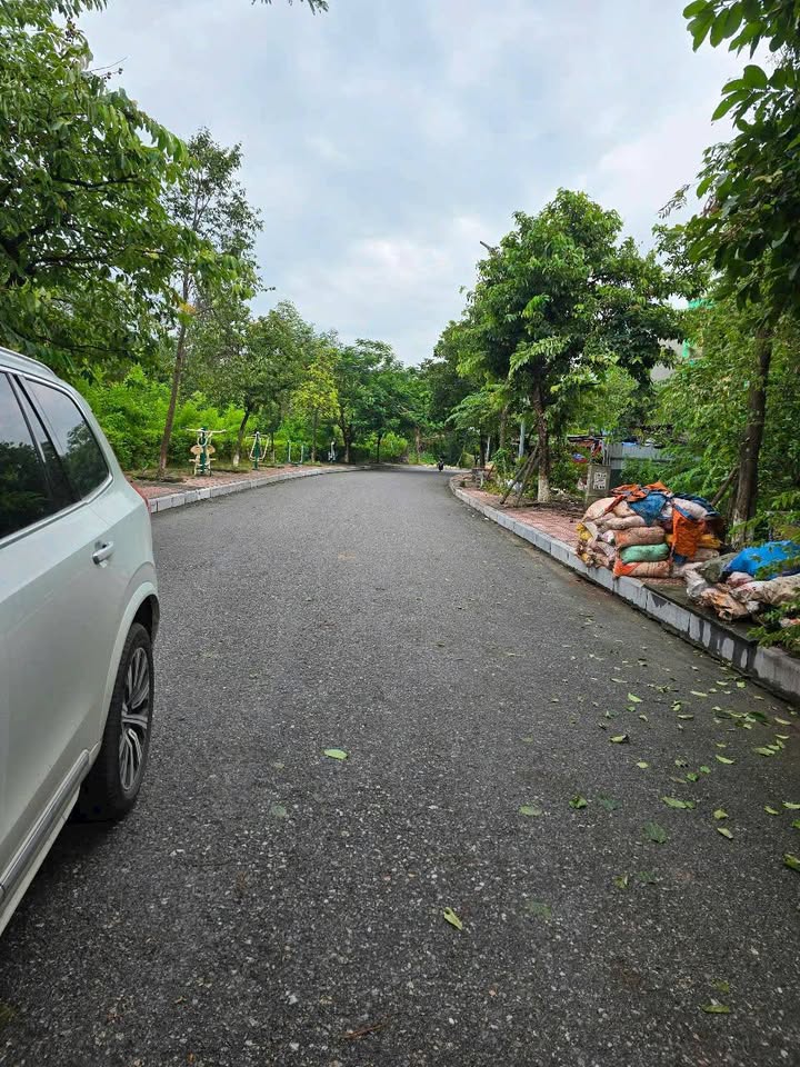 Đất nền Phường Tam Sơn, Từ Sơn, Bắc Ninh 102m² - Sổ đỏ chính chủ, ô tô vào tận nơi!