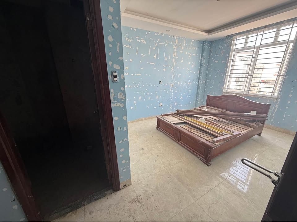 Cho thuê khách sạn Phạm Văn Đồng Đà Nẵng - 7 tầng, 18 phòng mới - Gần biển chỉ 800m!