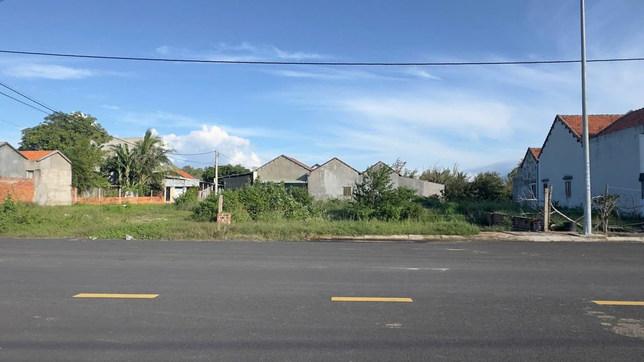 Đất ven biển Lư Giang, Đông Hòa, Phú Yên 214m² giá 2.05 tỷ - Cơ hội đầu tư lý tưởng!