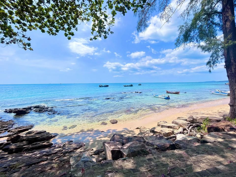 Đất nền 2.600m² đường Chùa Ông, Dương Tơ, Phú Quốc - Giá chỉ 5.75 tỷ, cơ hội đầu tư tuyệt vời!