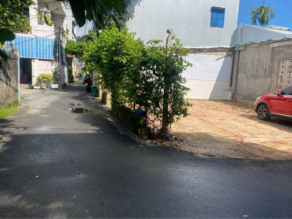 Đất nền góc 2 mặt tiền tại Đà Nẵng 98m² giá 12 tỷ - Cơ hội đầu tư tuyệt vời!