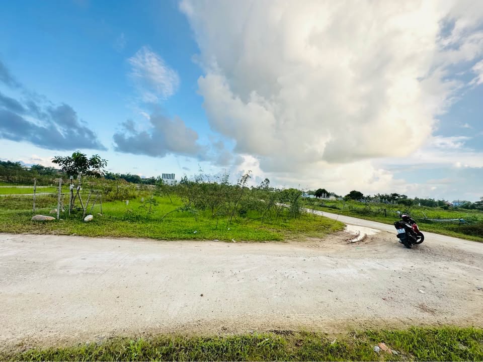 Đất lô góc 2 mặt tiền KQH Phước Linh - Phú Mỹ 196m² giá 3.132 tỷ - Đầu tư sinh lời hấp dẫn!