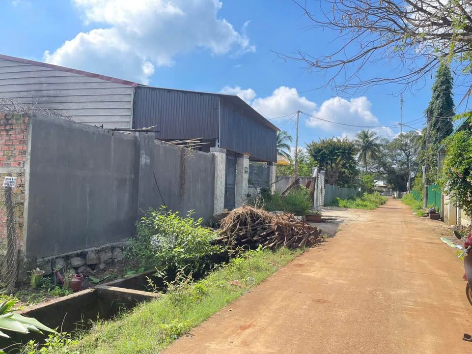 Đất thổ cư đường Nguyên Trường Tộ, Buôn Ma Thuột - 105m² chỉ 1.28 tỷ - Bớt lộc cho khách thiện chí!