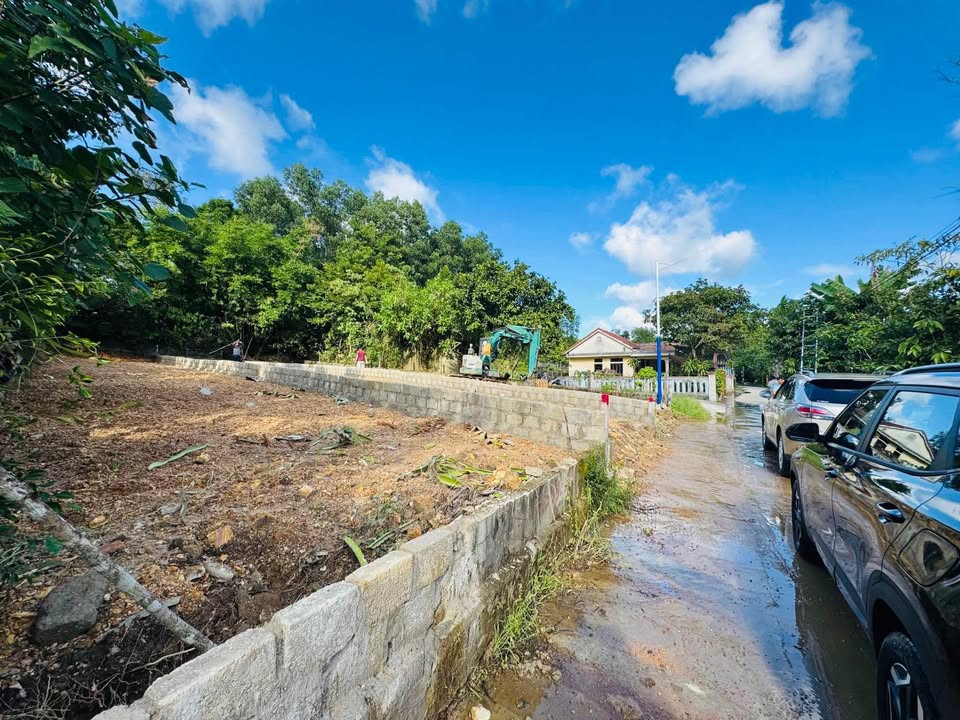 Đất nền liền kề đường Thiên Thai, An Cựu, 164m² chỉ 1.299 tỷ - Sổ hồng chính chủ!