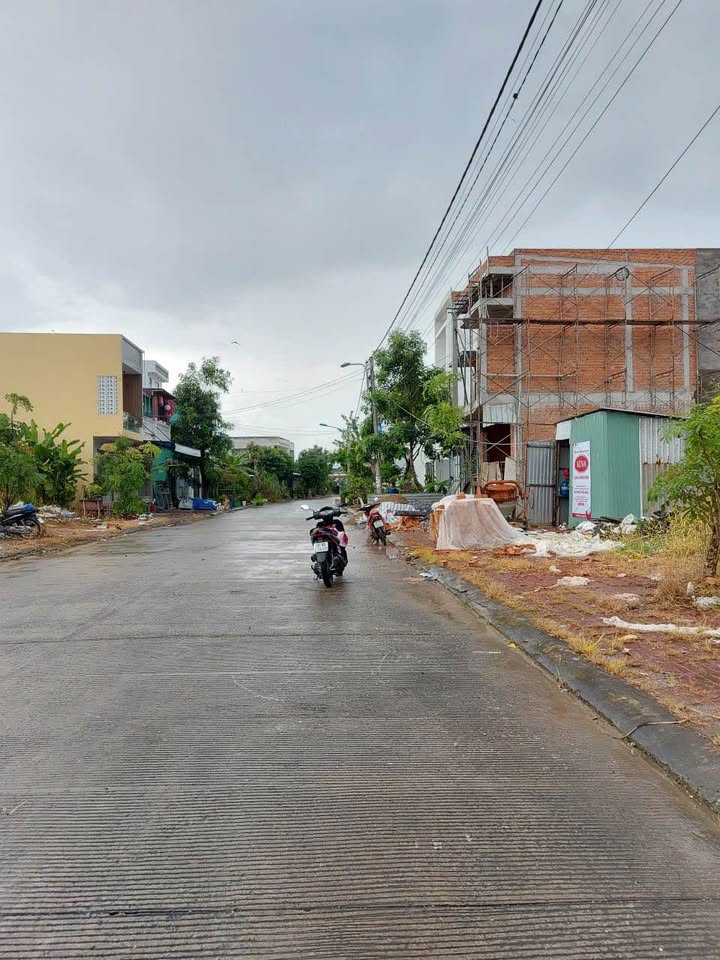 Nhà cấp 4 mới xây tại đường Dương Văn Thà, Cà Mau 60m² giá 1 tỷ - Nhà đẹp mới hoàn công!