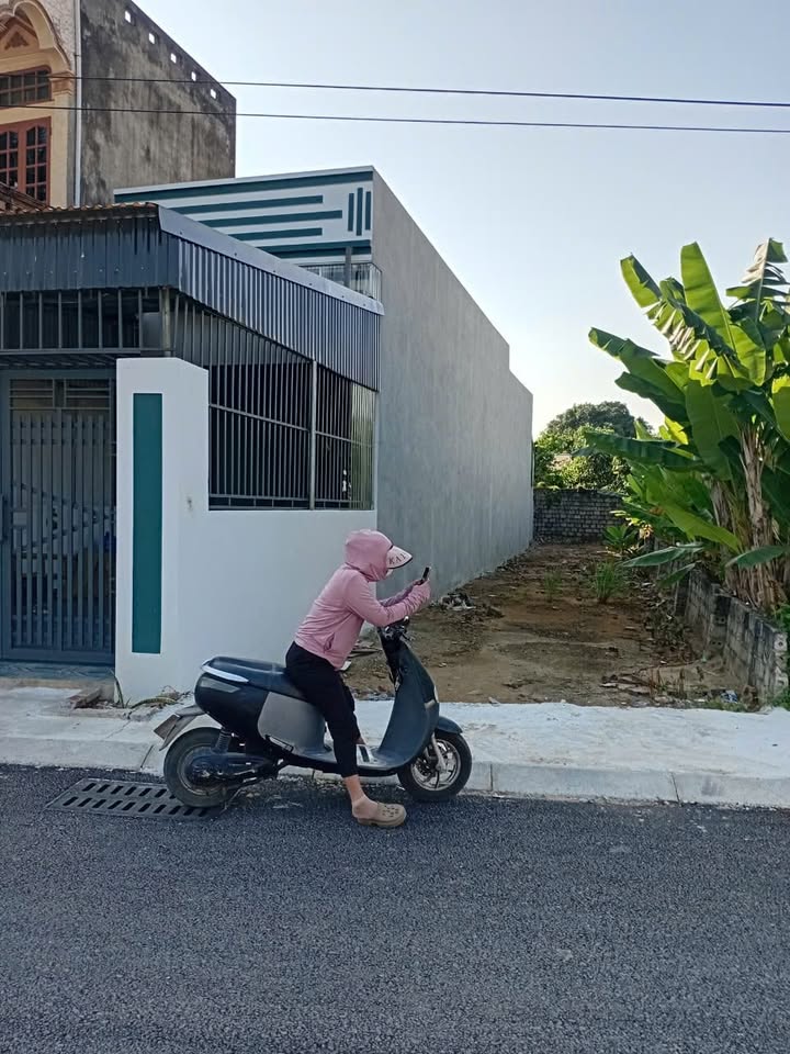 Đất nền Quảng Cư Sầm Sơn 98m² giá chỉ 9xx triệu - Cơ hội đầu tư tuyệt vời!