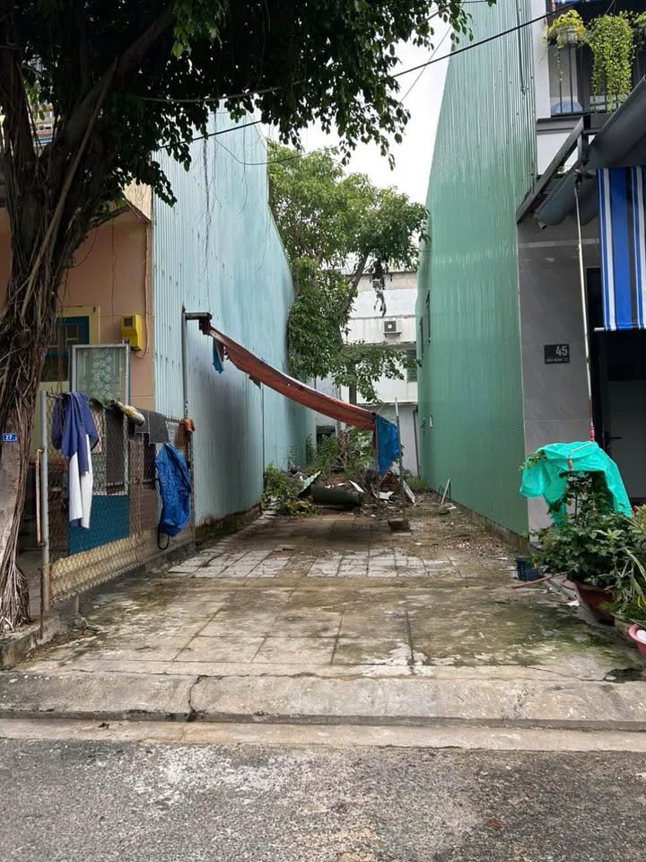 Nhà 3 tầng đầy đủ nội thất tại Hòa Minh 12, Liên Chiểu, Đà Nẵng - Vị trí đắc địa chỉ 5,15 tỷ!