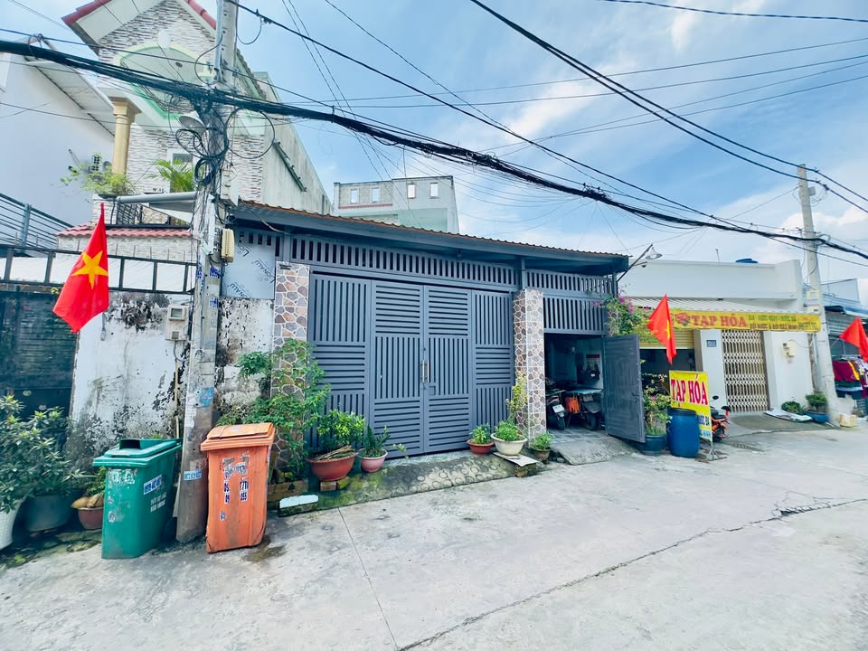 Nhà 2 Mặt Tiền Phường Hiệp Thành, Quận 12 - Giá 12.95 tỷ, Đầu Tư Sinh Lời!