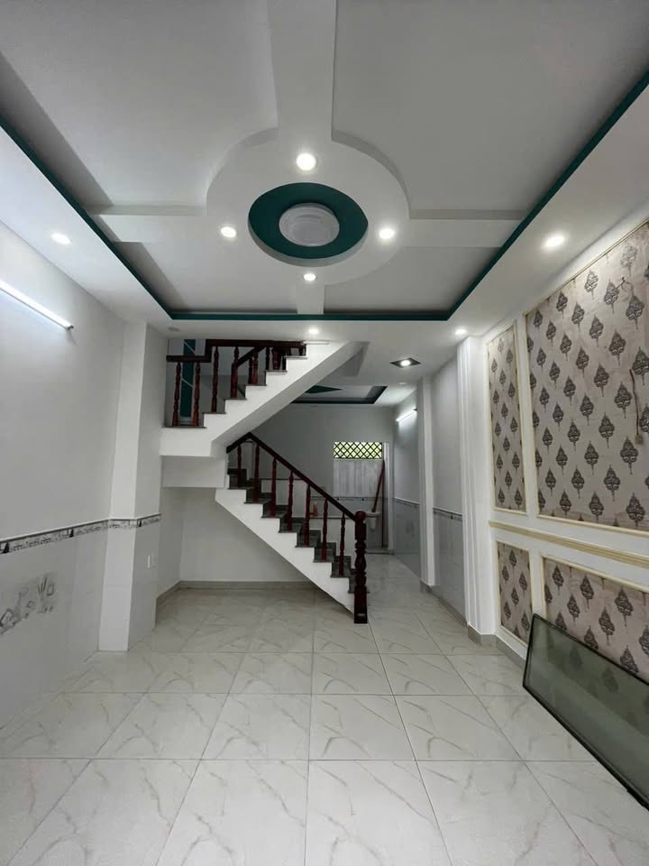 Nhà phố Mỹ Hạnh, Đức Hòa 36m² giá 550 triệu - Đường ô tô vào tận nhà!