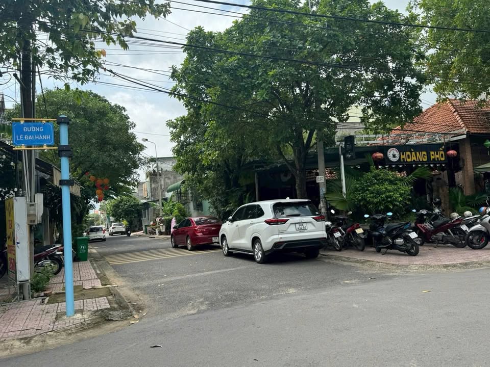 Đất liền kề tại Trung Tâm Thị Trấn Trảng Bom, 216m², giá 5 tỷ - Tiềm năng kinh doanh lớn!