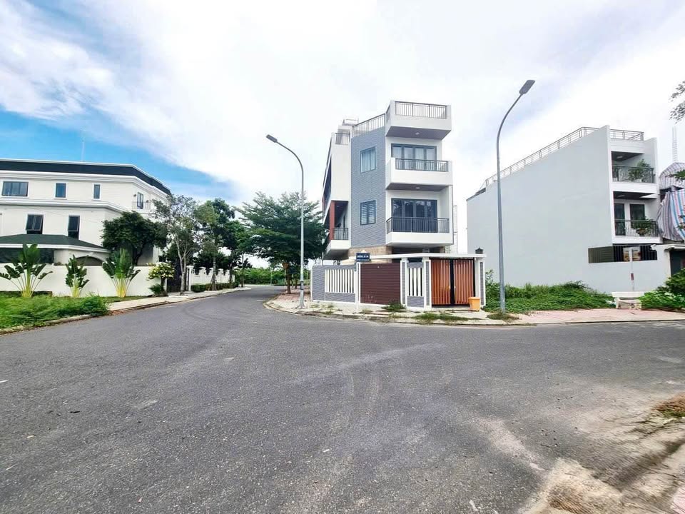Đất nền KĐT Mỹ Gia Gói 5 Nha Trang 100m² giá 5.1 tỷ - Lô sạch đẹp, hướng Tây!