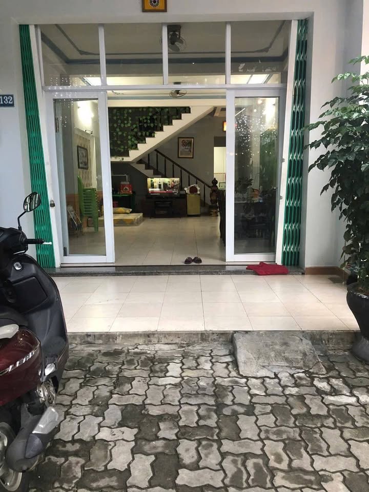 Nhà 2 Tầng Cho Thuê Khuê Trung - 3 Phòng Ngủ, Giá Thỏa Thuận - Chính Chủ