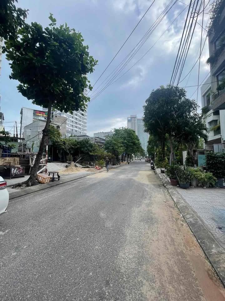 Nhà 4 Tầng Nguyễn Đức An Đà Nẵng 80m² giá 13 tỷ - Cách biển chỉ 200m!