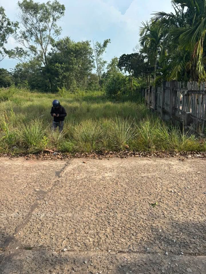 Đất mặt tiền đường Thu Bồn, Thủy Xuân 140m² giá chỉ 1.9 tỷ - Cơ hội đầu tư tuyệt vời!