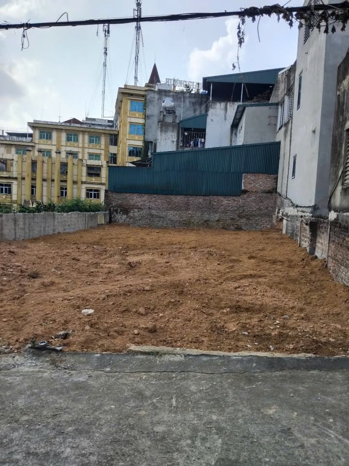 Đất nền đẹp tại Đại lộ Hùng Vương, Vân Phú, 187m² giá 2 tỷ - Đầu tư sinh lời cao!