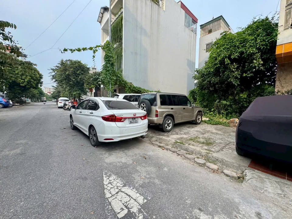 Đất Tái Định cư Đặng Xá, Gia Lâm 80m² giá 7 tỷ - Khuôn tiền hiếm có!